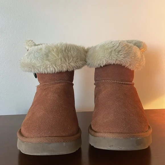 Style & Co. Tan Ankle Boots with Cream Fur Trim Women’s Size 8 - Picture 5 of 7